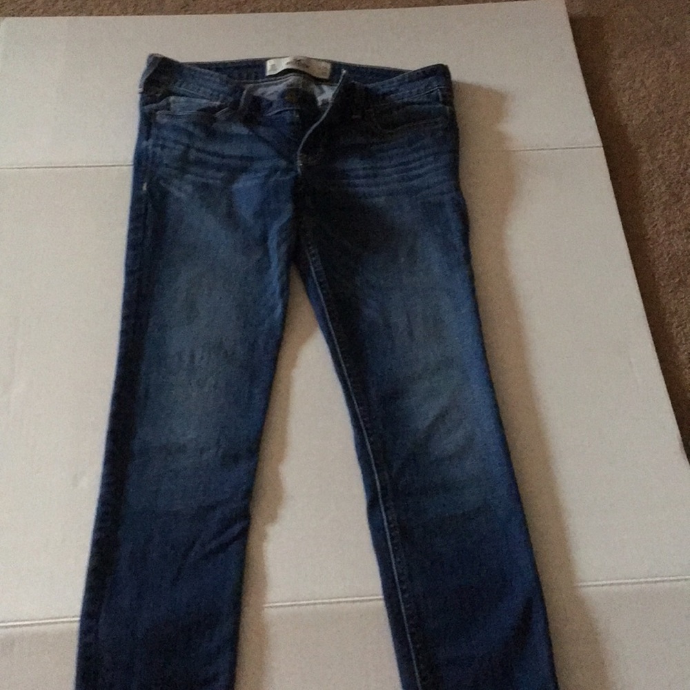 Hollister size 1 skinny jeans